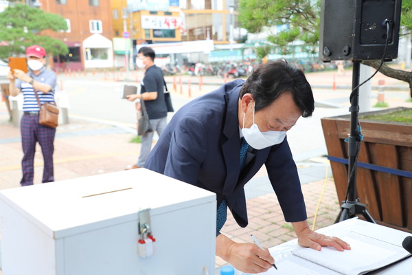 �㼺�ݸ�� � ������ �湮�� ȫ���� ����